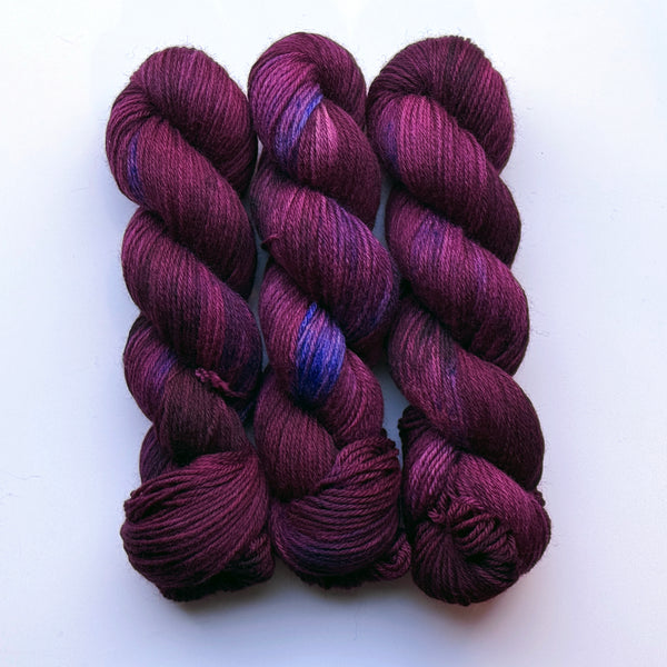 falu with electric purple pops